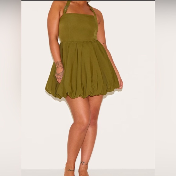 PrettyLittleThing Khaki Buckle Halterneck Puffball Mini 16W NWT FW26 holiday - Picture 4 of 7
